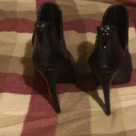 New..Zara Trafaluc heeled boots❤️.. - Picture 5 of 8